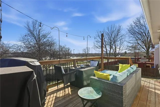 $349,950 | 709 Feldspar Street, Kearney, MO 64060