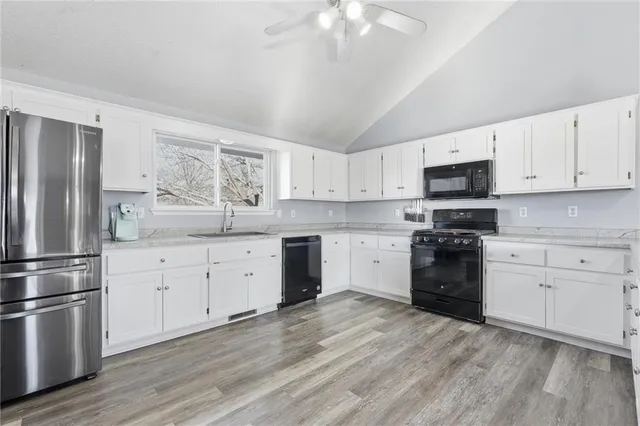 $349,950 | 709 Feldspar Street, Kearney, MO 64060