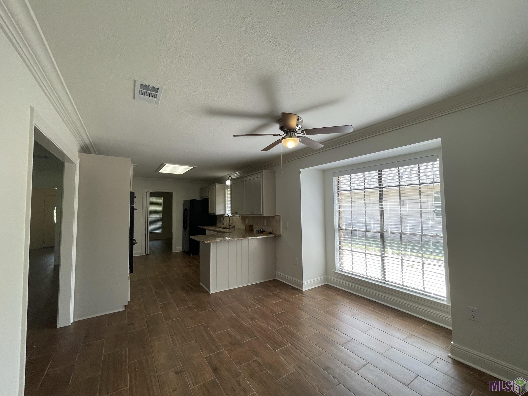 5016 5 Forks Drive Baton Rouge, LA 70817 - Photo 3 of 11