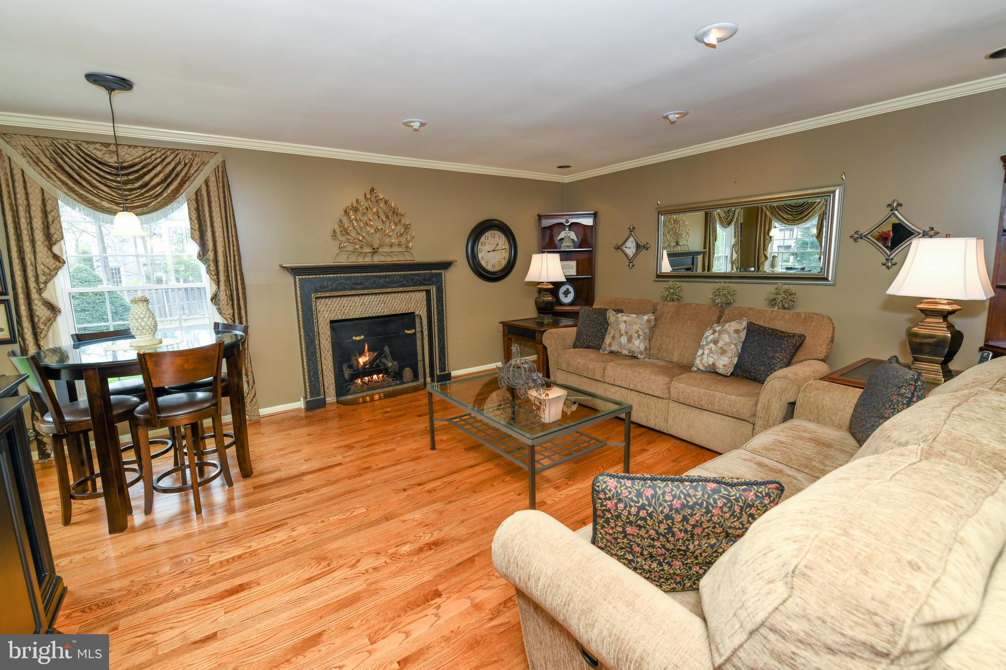 1413 Huntingdon Road Abington, PA 19001 - Photo 11 of 38