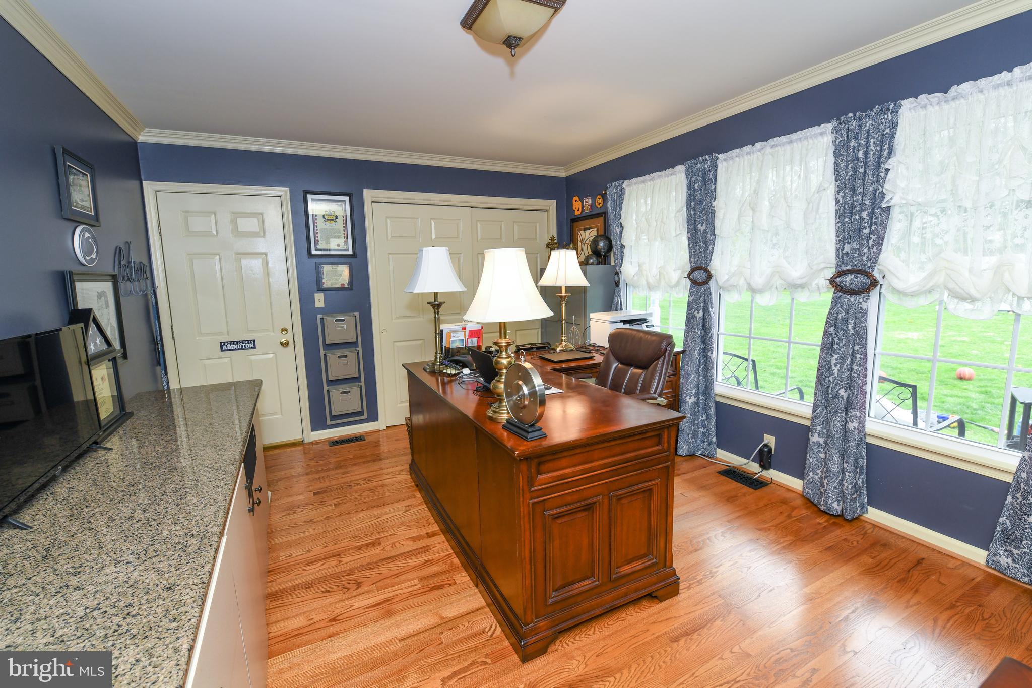 1413 Huntingdon Road Abington, PA 19001 - Photo 15 of 38