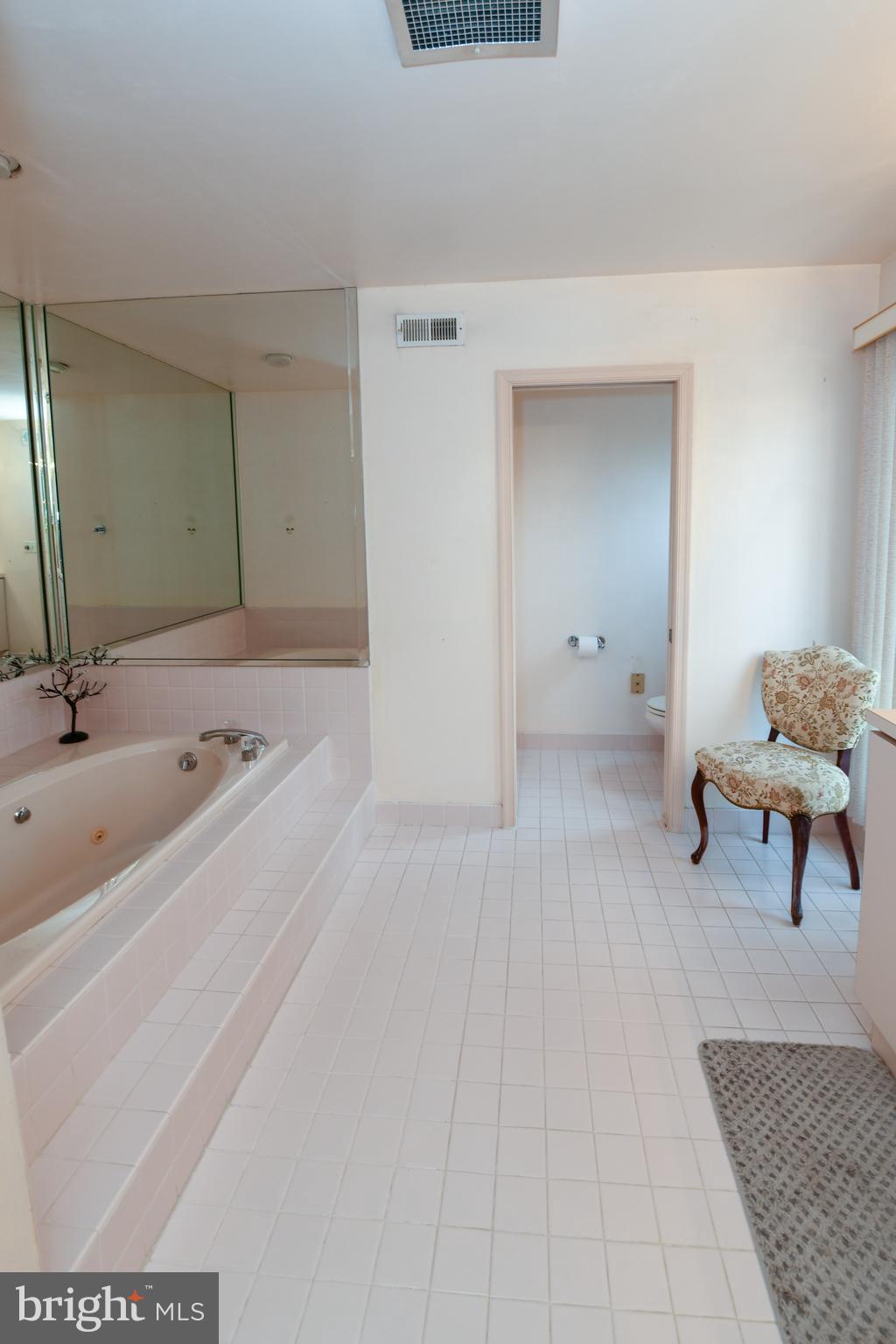 1413 Huntingdon Road Abington, PA 19001 - Photo 22 of 38