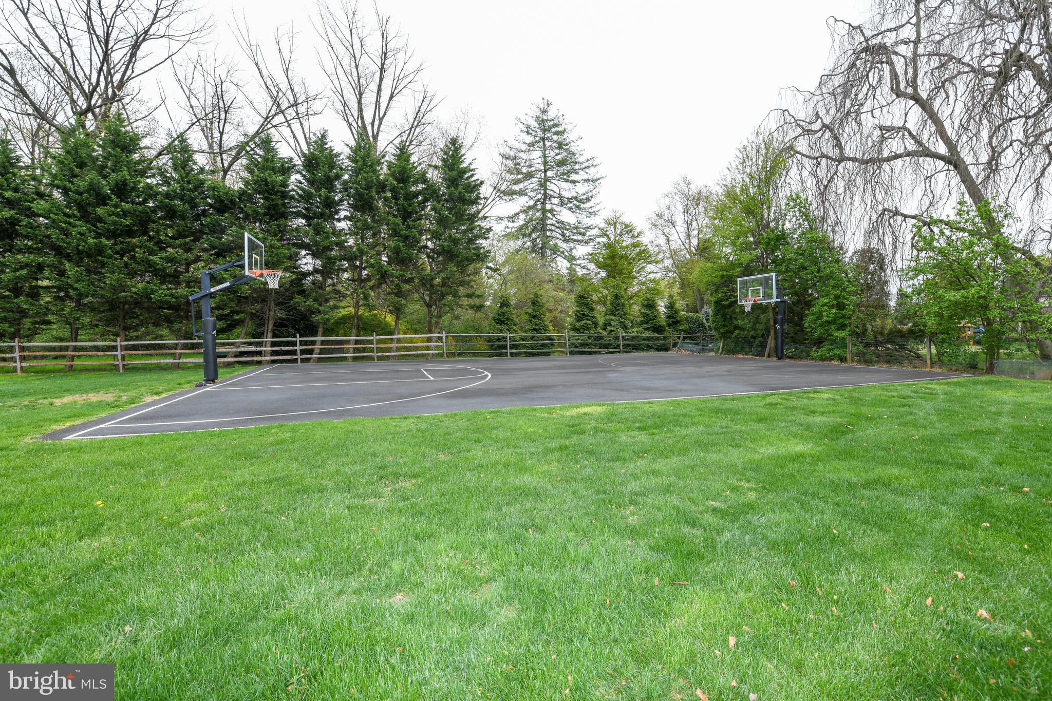 1413 Huntingdon Road Abington, PA 19001 - Photo 35 of 38