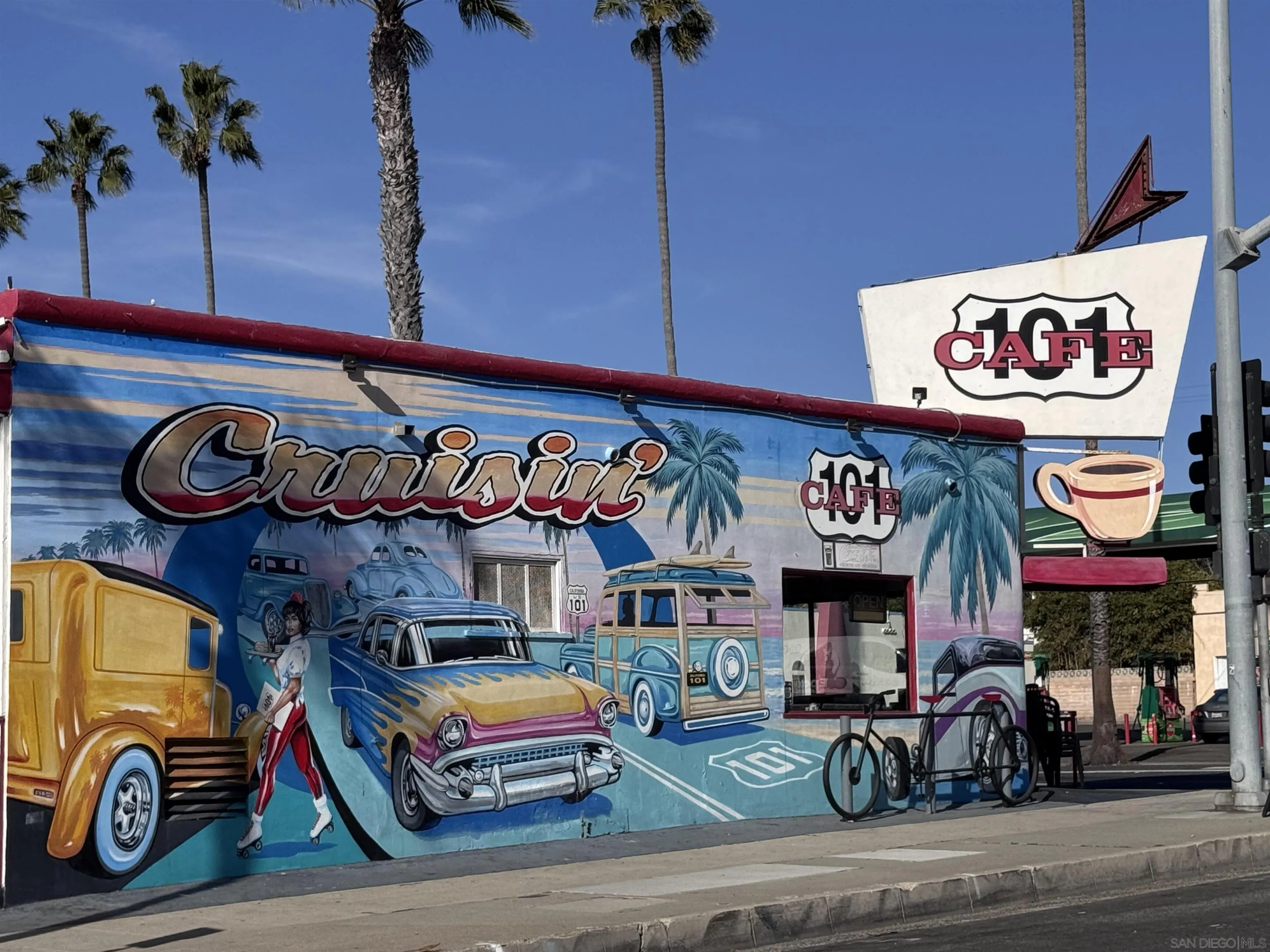 506 South Freeman Street Oceanside, CA 92054 - Photo 20 of 20 an outdoor cafe with a table and chairs
