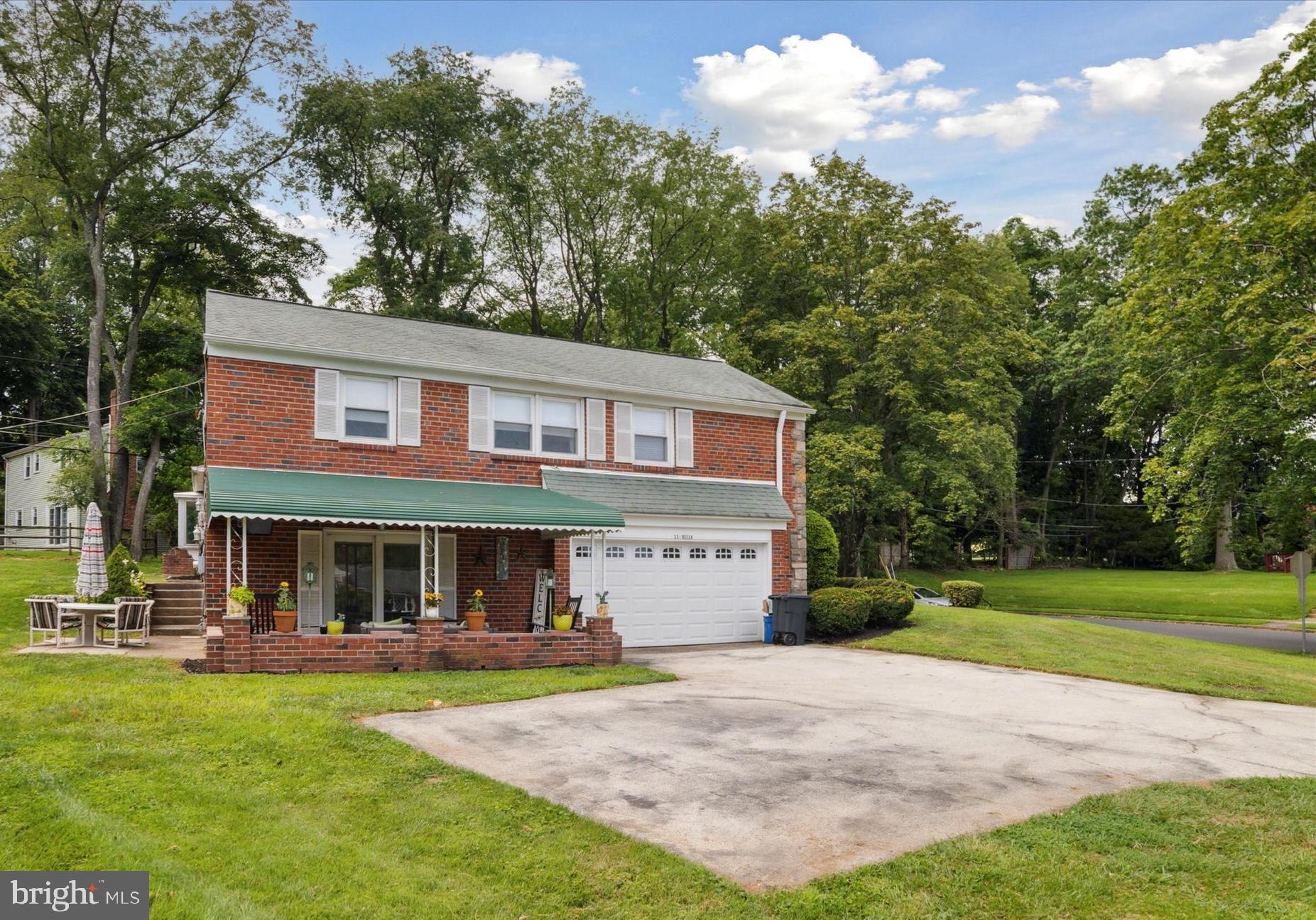 110 Bella Drive Broomall, PA 19008 - Photo 2 of 35 Exterior Back