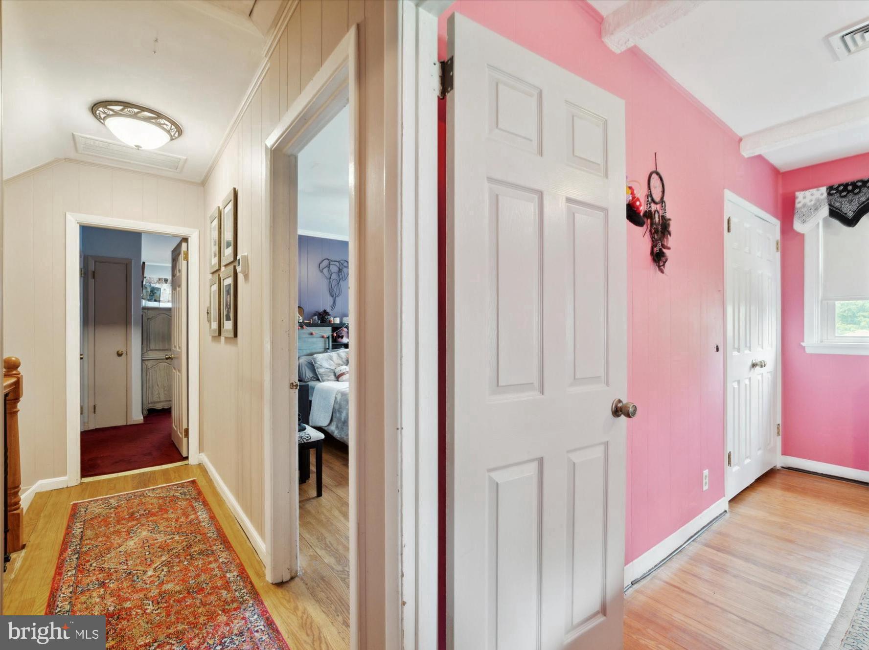 110 Bella Drive Broomall, PA 19008 - Photo 22 of 35 Second Floor Hallway