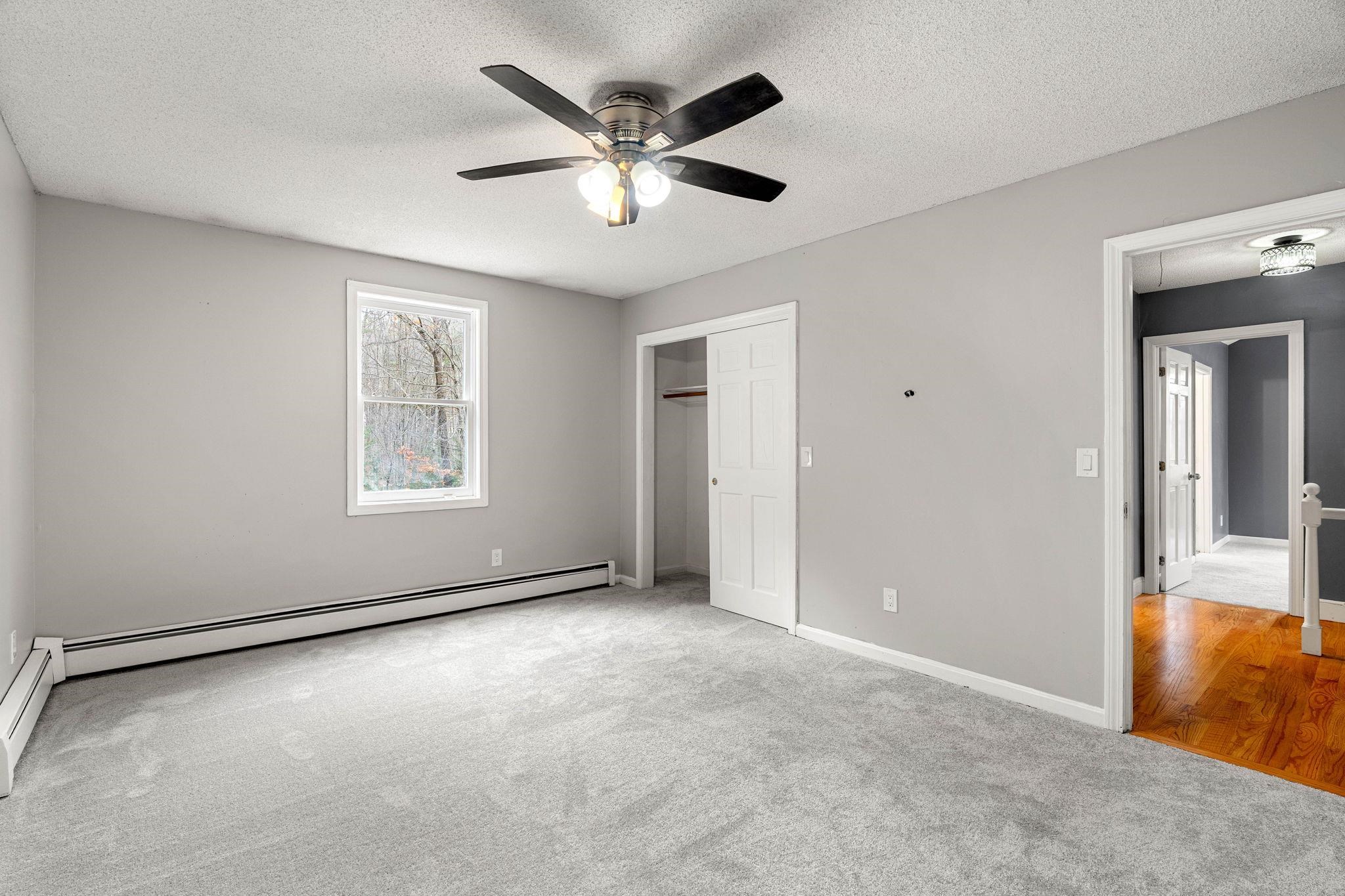 18 Lorri Road Derry, NH 03038 - Photo 28 of 37