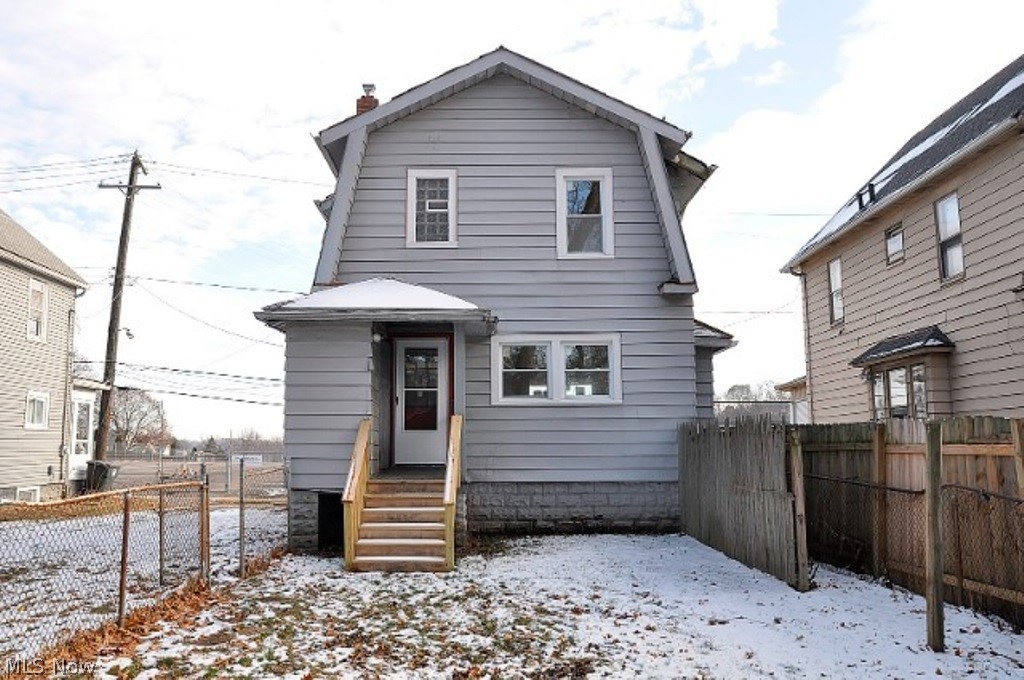512 Inman Street Akron, OH 44306 - Photo 2 of 11 Gallery Image 2