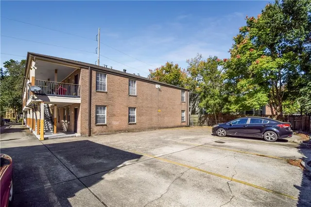 $1,300 | 1114 North Dorgenois Street, Unit 103, New Orleans, LA 70119
