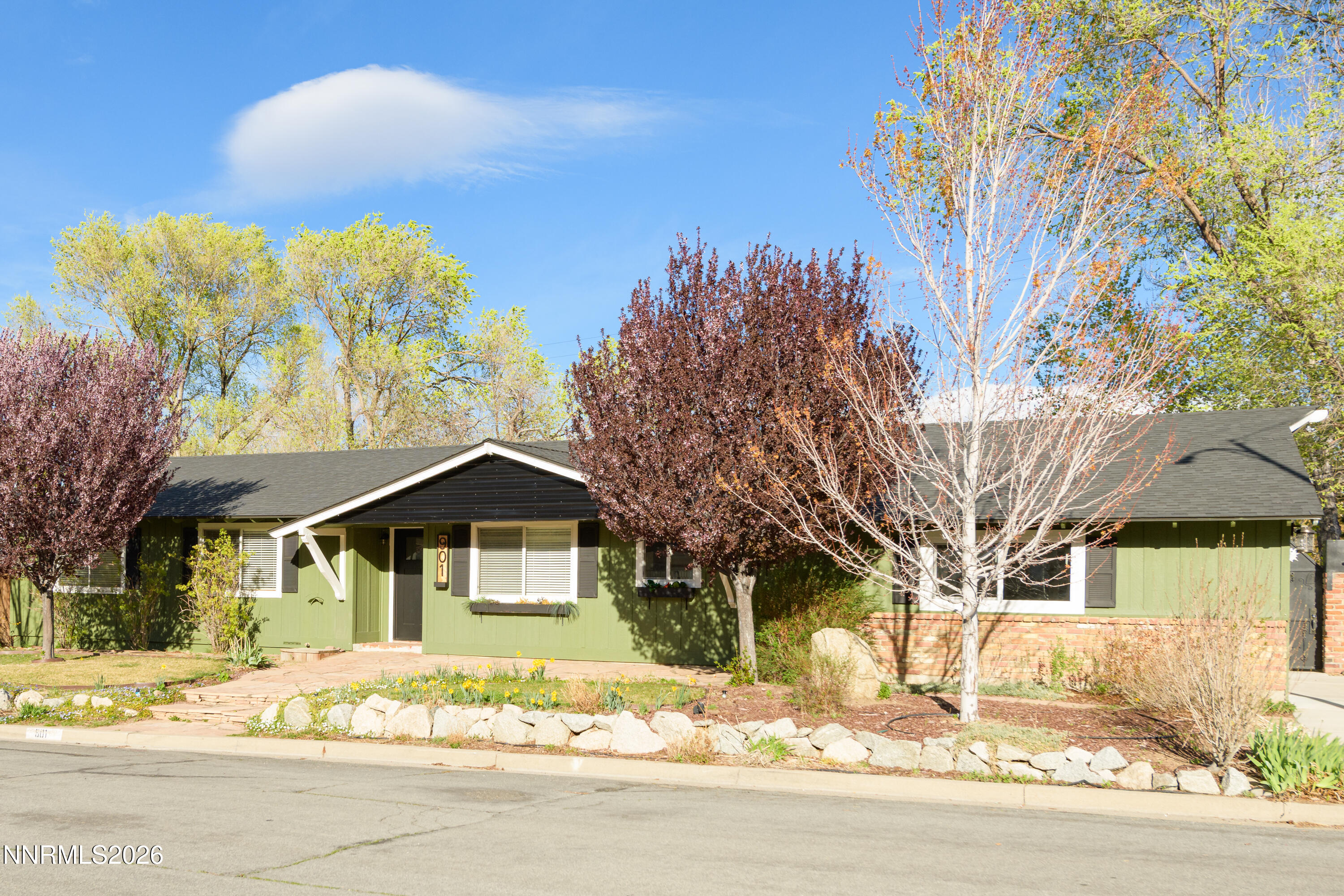 901 Sharrow Way Carson City, NV 89703 - Photo 34 of 45 a front view of a house with a yard