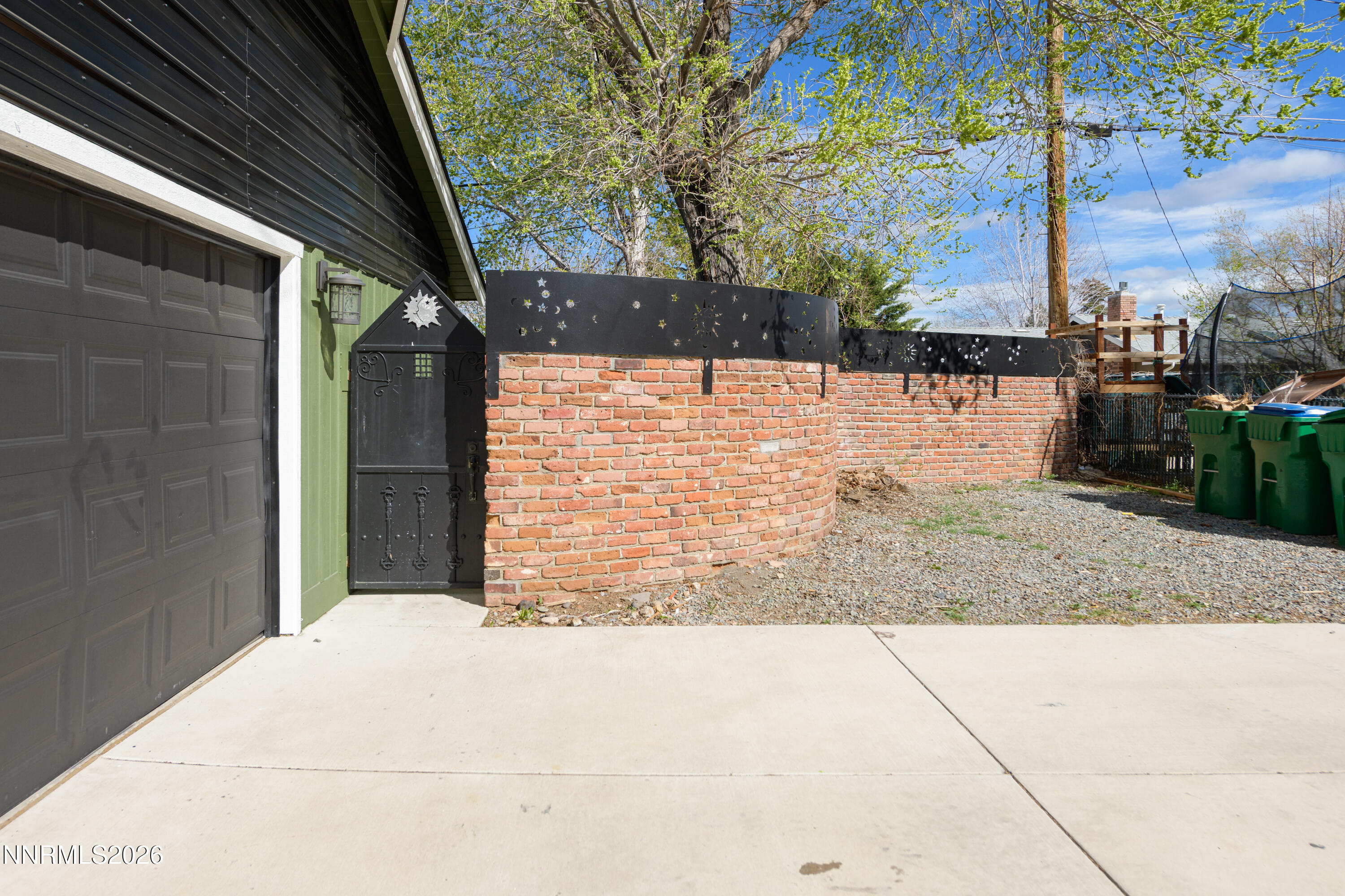 901 Sharrow Way Carson City, NV 89703 - Photo 39 of 45 a view of entrance gate of a house