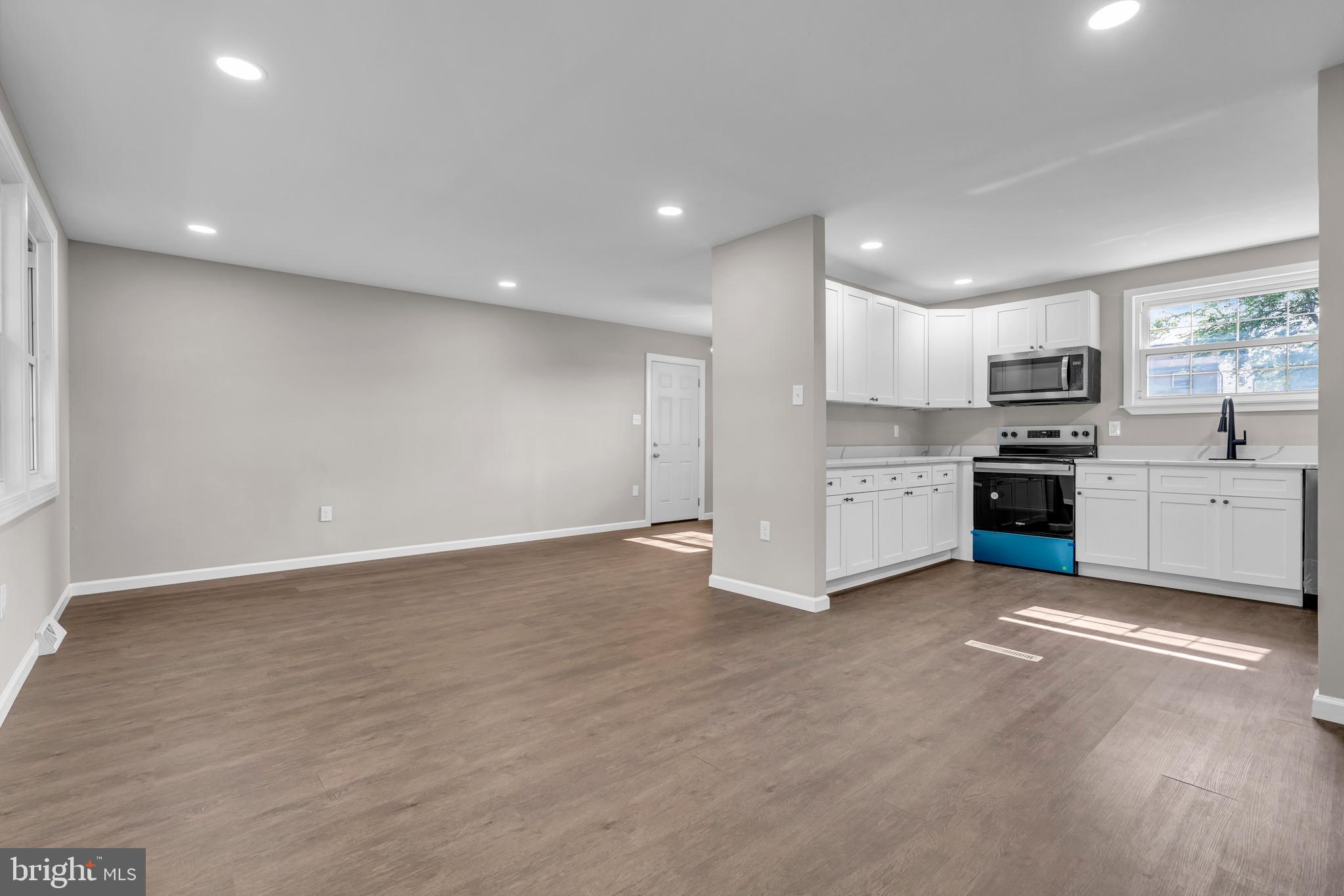 3 Estate Road Pemberton, NJ 08068 - Photo 11 of 65