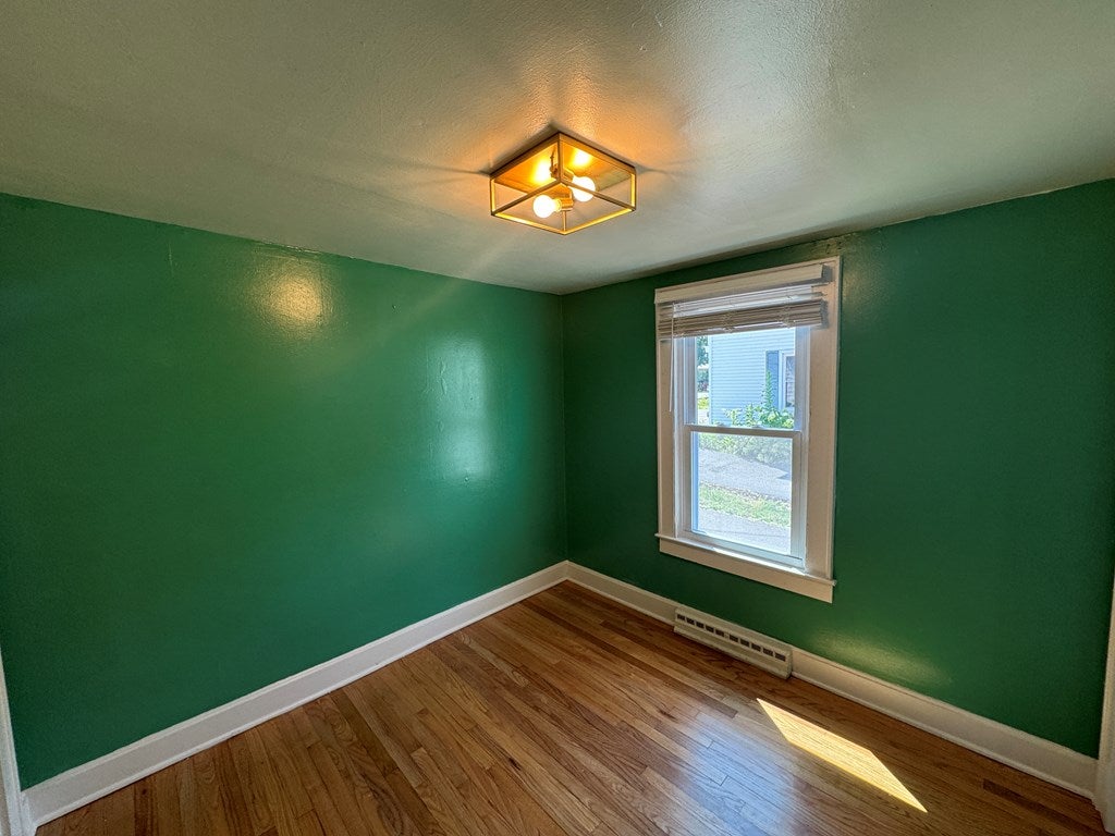 320 Grace Street Glade Spring, VA 24340 - Photo 28 of 37 Gallery Image 28