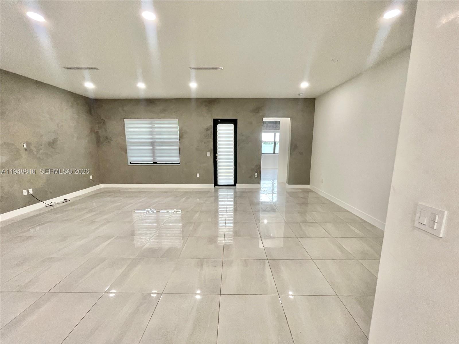 17324 Southwest 41st Street Miramar, FL 33029 - Photo 5 of 32