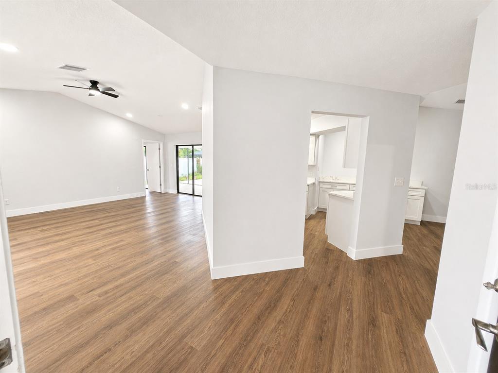 6310 Shalimar Avenue Spring Hill, FL 34608 - Photo 28 of 34