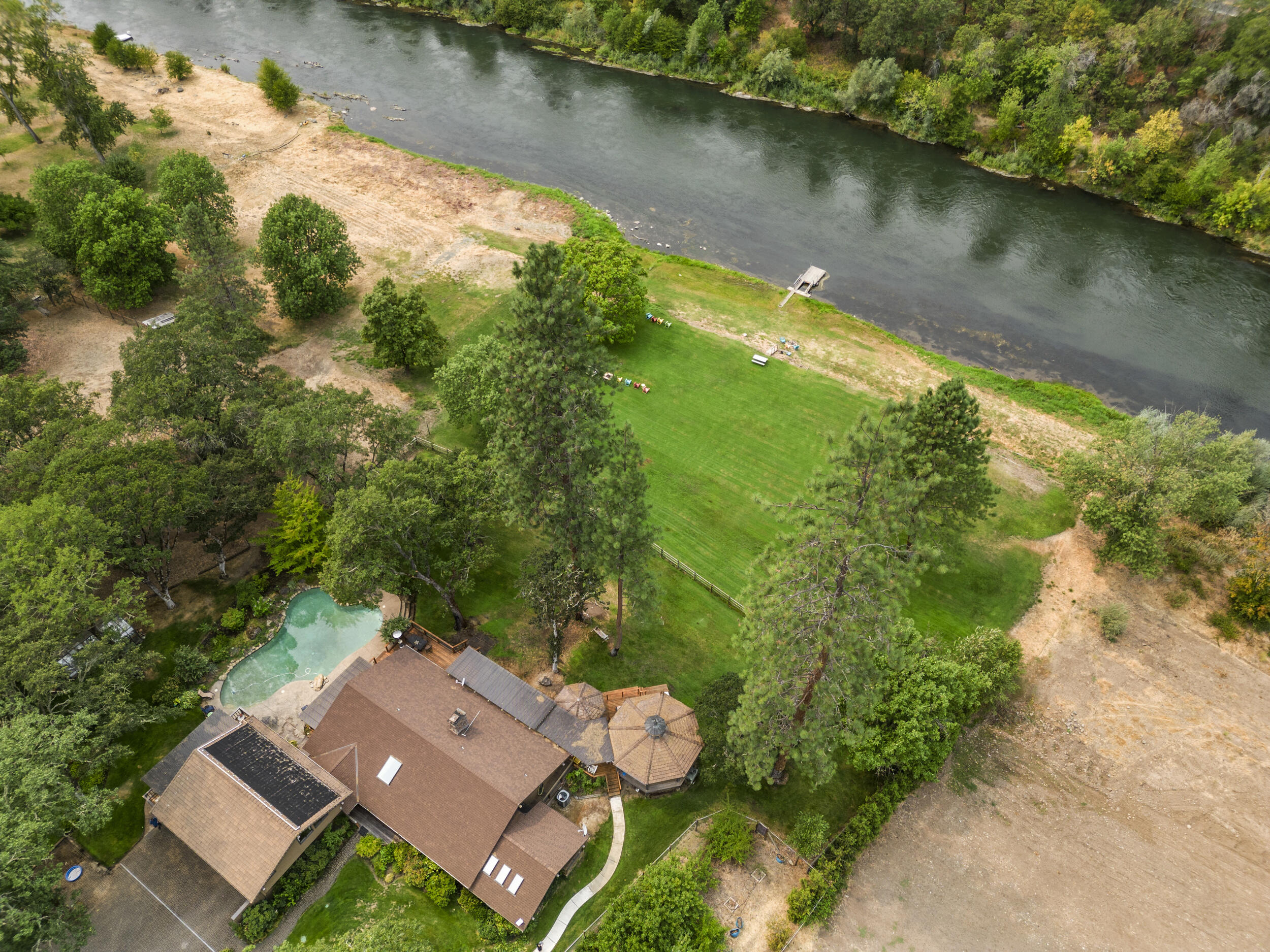 1407 Upper River Road Gold Hill, OR 97525 - Photo 53 of 58