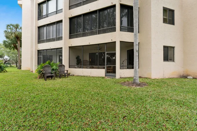 $3,500 | 7546 La Paz Boulevard, Unit 105, Boca Raton, FL 33433