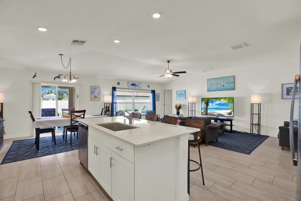 13108 Palmerston Road Riverview, FL 33579 - Photo 12 of 36