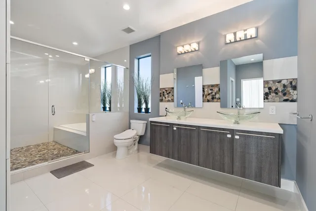 a view of pathway in front of house