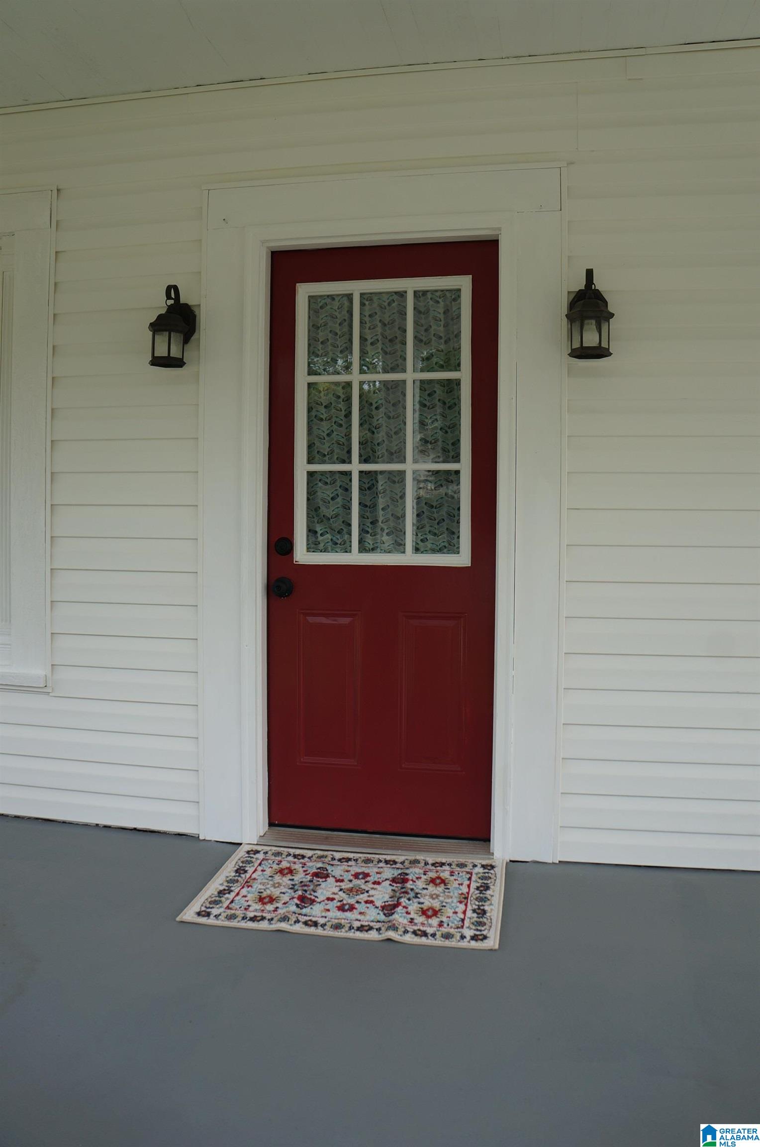 304 East 3rd Street Sylacauga, AL 35150 - Photo 8 of 40