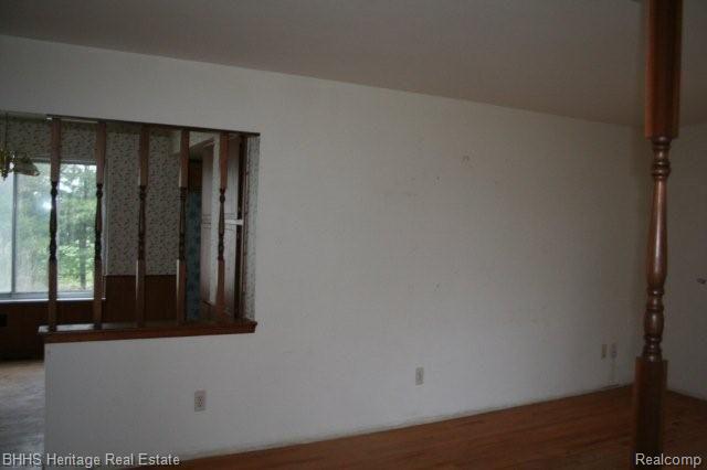 3025 Faussett Road Howell, MI 48855 - Photo 3 of 20 Back of House