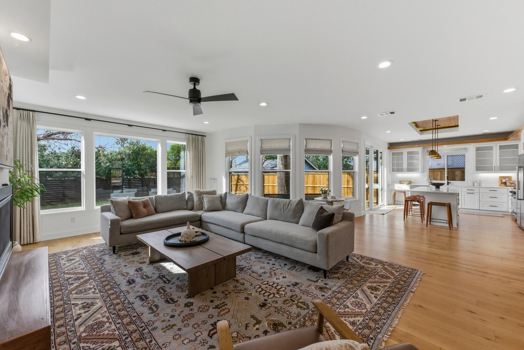 1301 Madison Avenue Austin, TX 78757 - Photo 5 of 39 a living room with furniture and a large window
