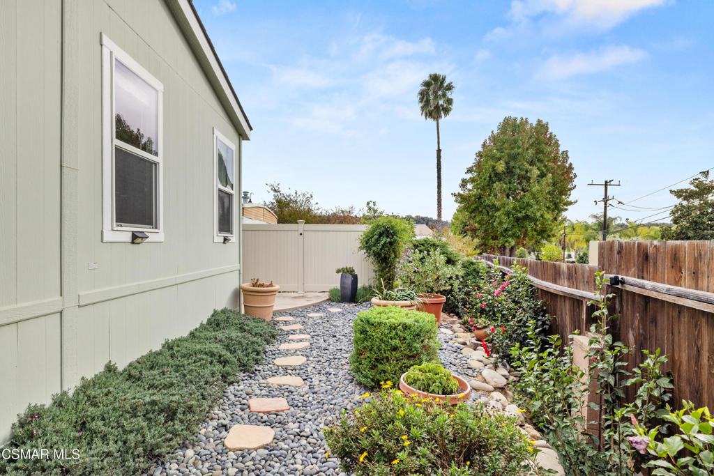 1202 Loma Drive, Unit 7 Ojai, CA 93023 - Photo 27 of 35
