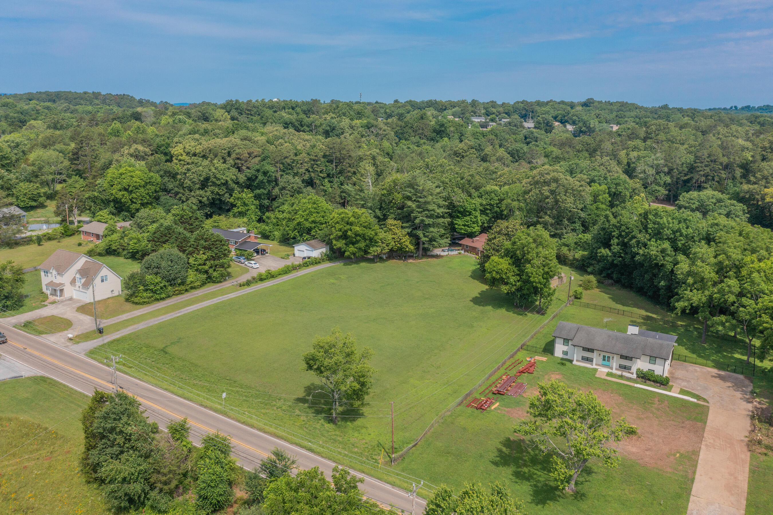 9527 East Brainerd Road Chattanooga, TN 37421 - Photo 39 of 52 9527 E Brainerd Aerial HD-3