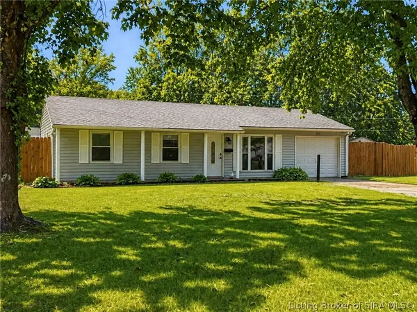 $175,000 | 205 West Street, Crothersville, IN 47229