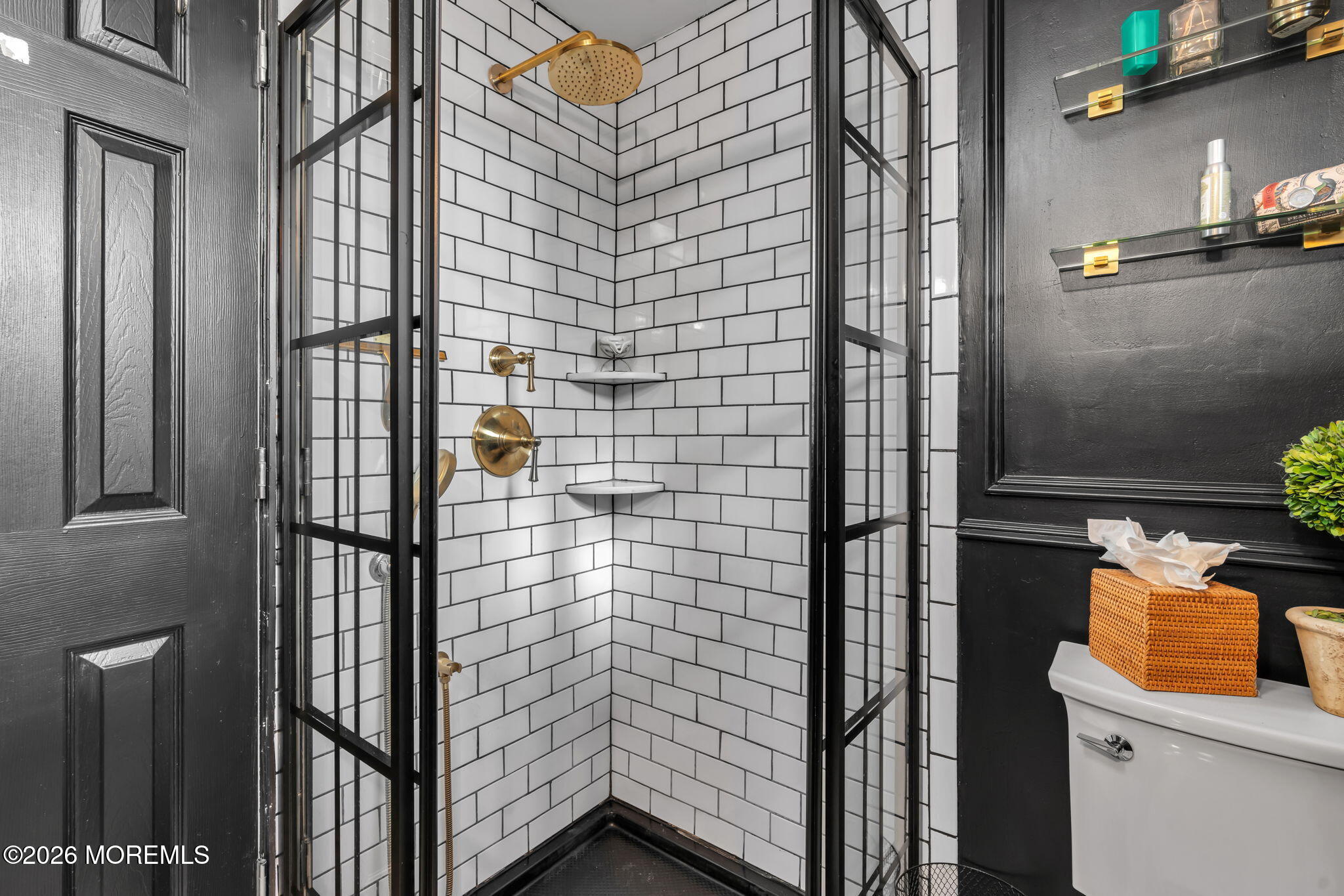 115 10th Avenue Spring Lake, NJ 07762 - Photo 5 of 30 a bathroom with a shower