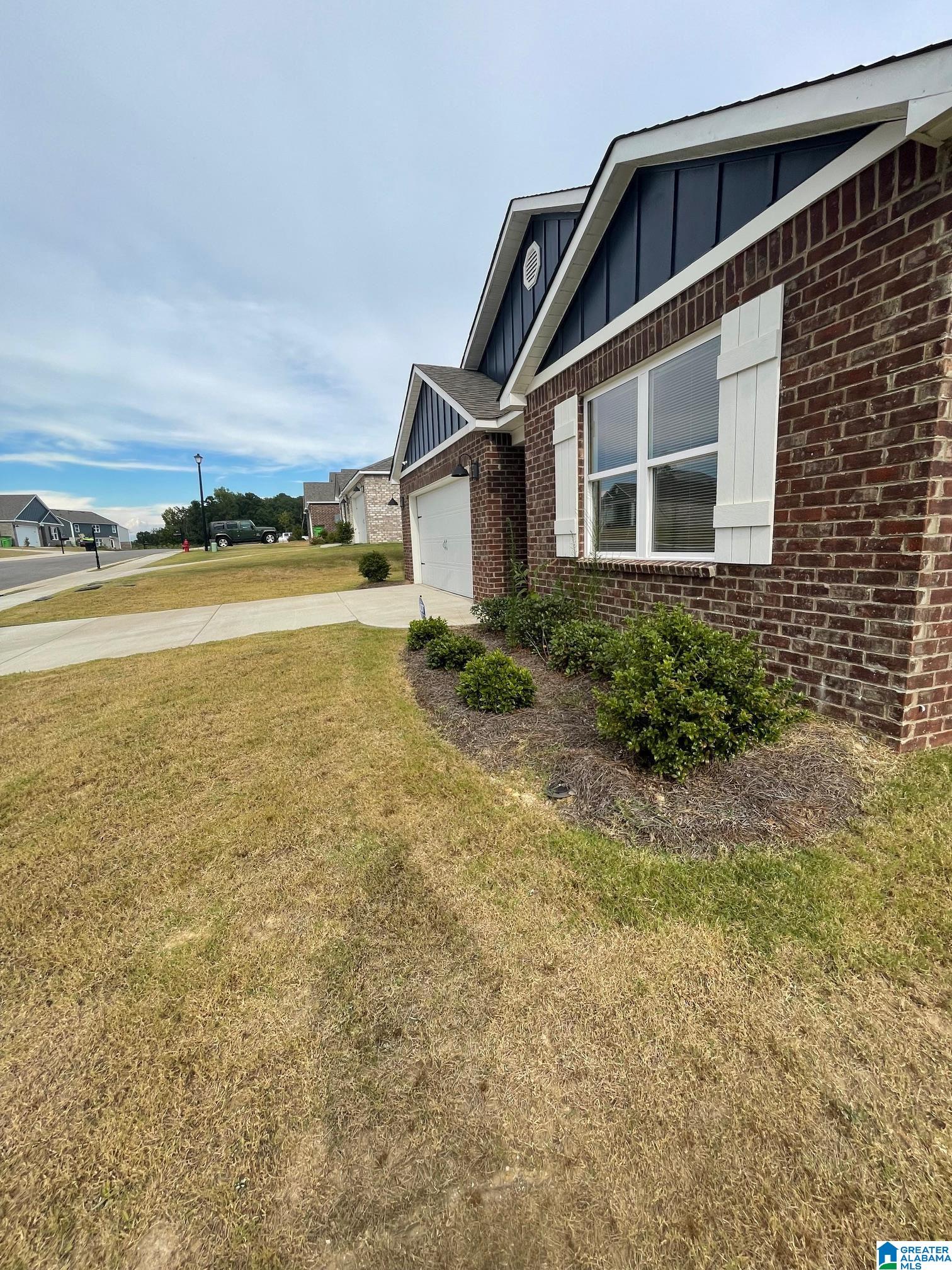6863 Southern Trace Loop Leeds, AL 35094 - Photo 16 of 17