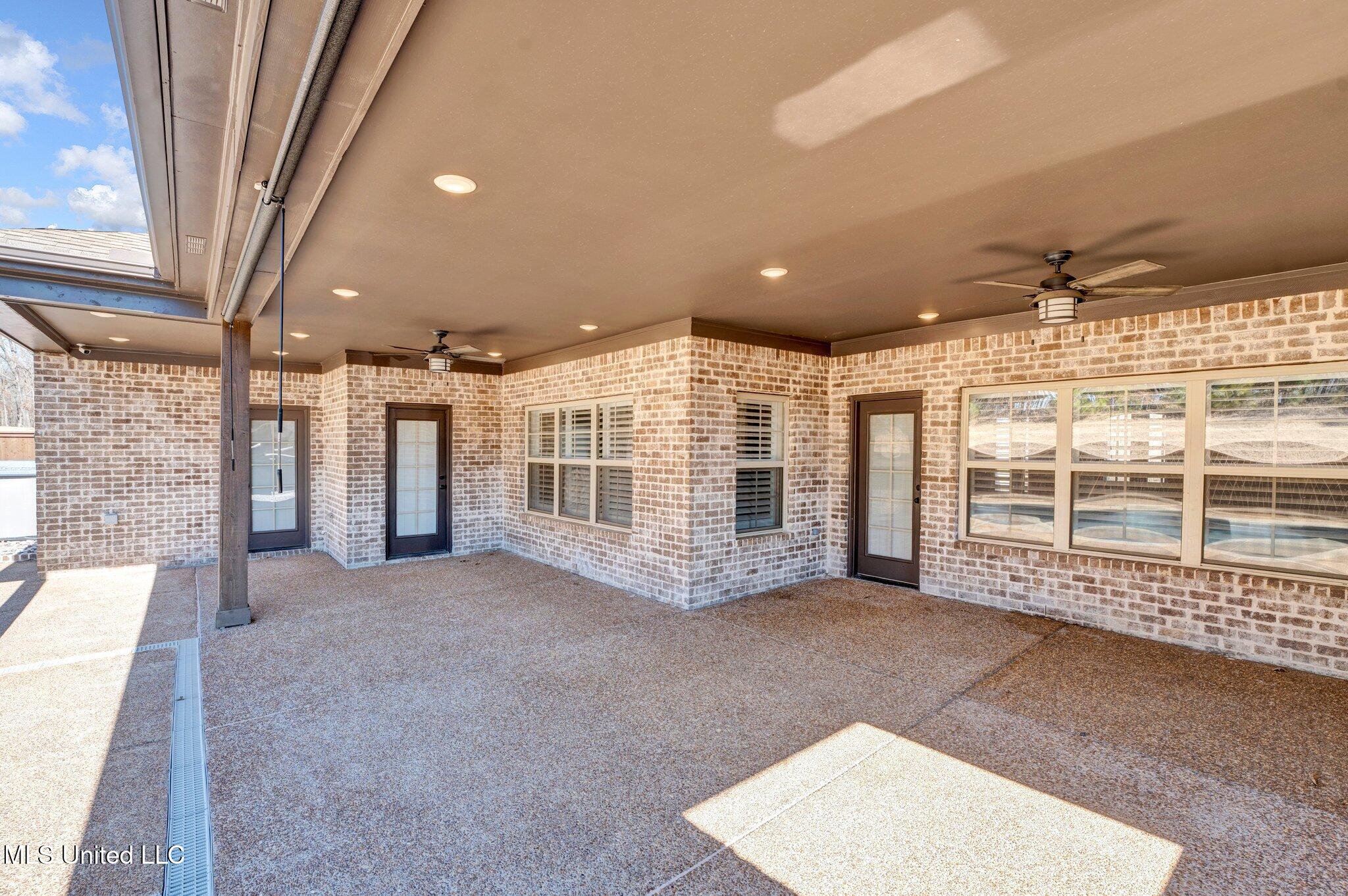 3387 Straw Bridge Road Olive Branch, MS 38654 - Photo 13 of 53 48-web-or-mls-EC205101