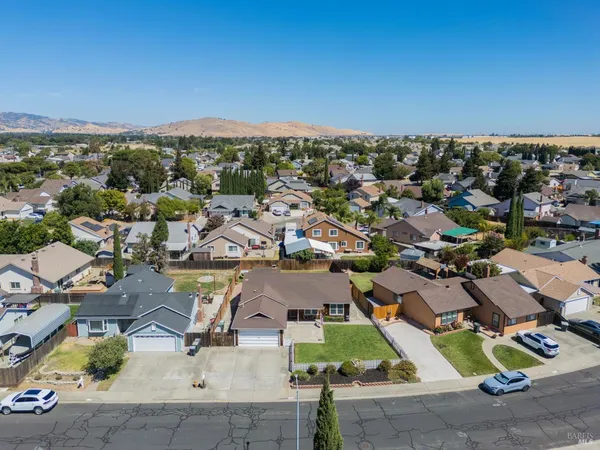 $574,900 | 1504 El Morro Lane, Suisun City, CA 94585