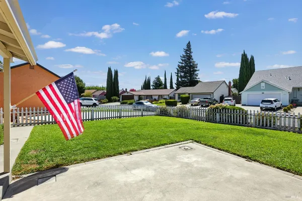 $574,900 | 1504 El Morro Lane, Suisun City, CA 94585