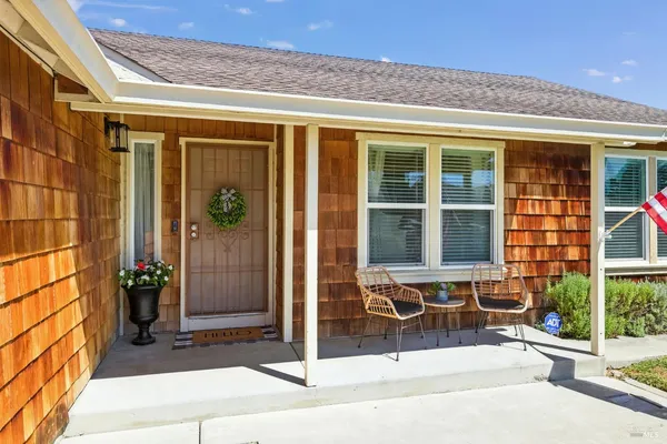 $574,900 | 1504 El Morro Lane, Suisun City, CA 94585