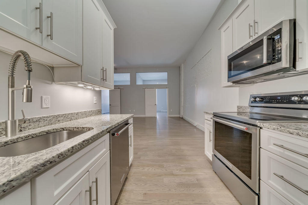 10 Exchange Street, Unit 312 Portland, ME 04101 - Photo 13 of 33 013_kitchen5