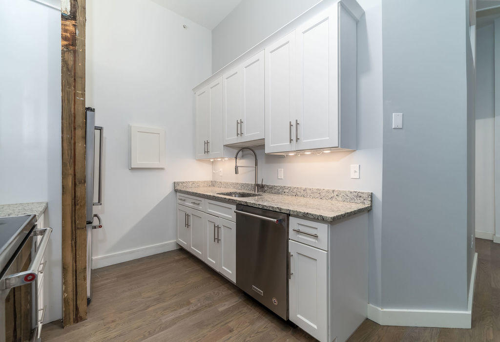 10 Exchange Street, Unit 312 Portland, ME 04101 - Photo 15 of 33 012_kitchen3
