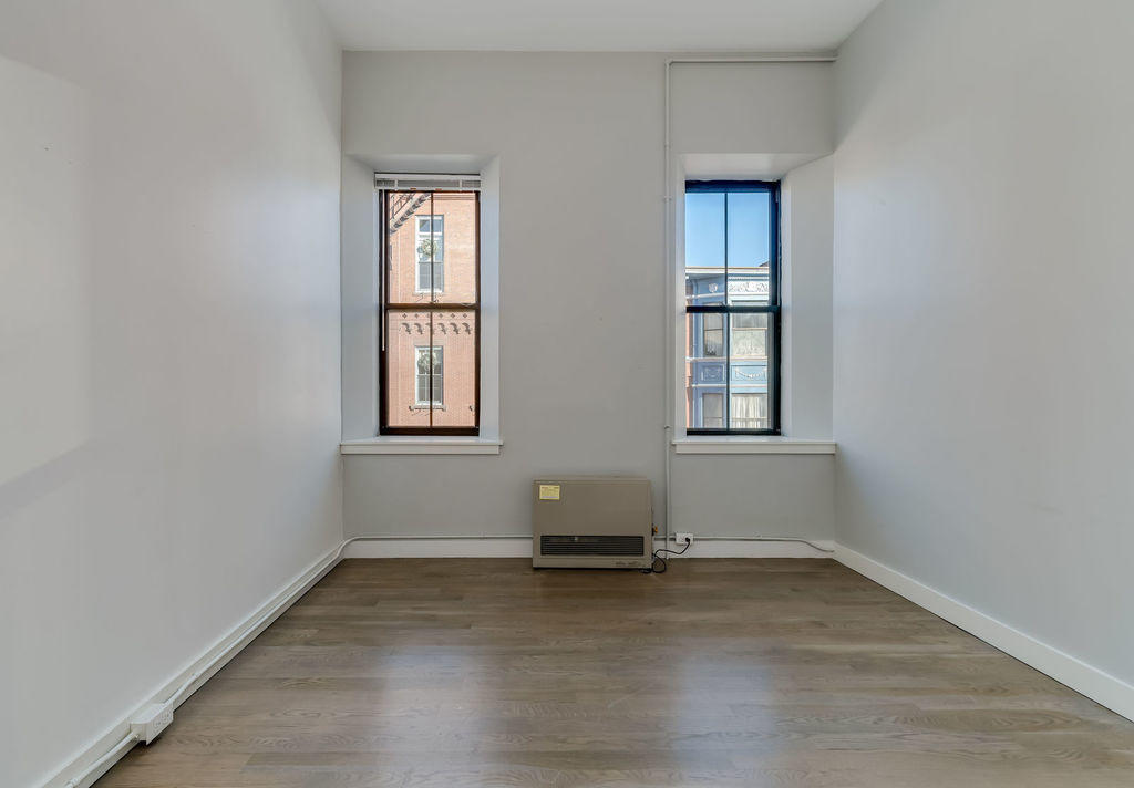 10 Exchange Street, Unit 312 Portland, ME 04101 - Photo 24 of 33 024_bedroomb1