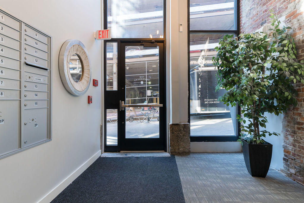 10 Exchange Street, Unit 312 Portland, ME 04101 - Photo 31 of 33 031_frontlobby2