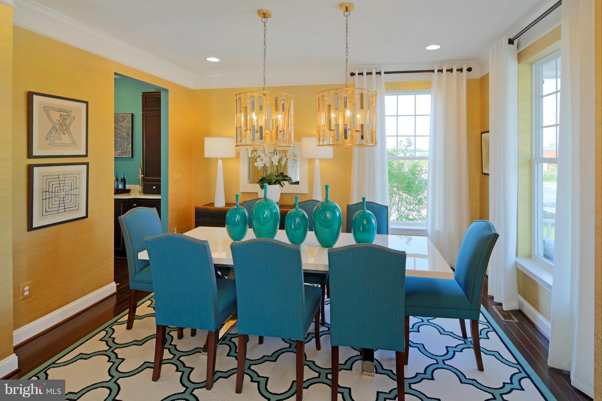 13128 Clarksburg Square Road Clarksburg, MD 20871 - Photo 5 of 11 Dining Room