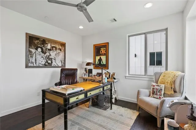 $4,600 | 1911 Summit Avenue, Unit 1, Dallas, TX 75206