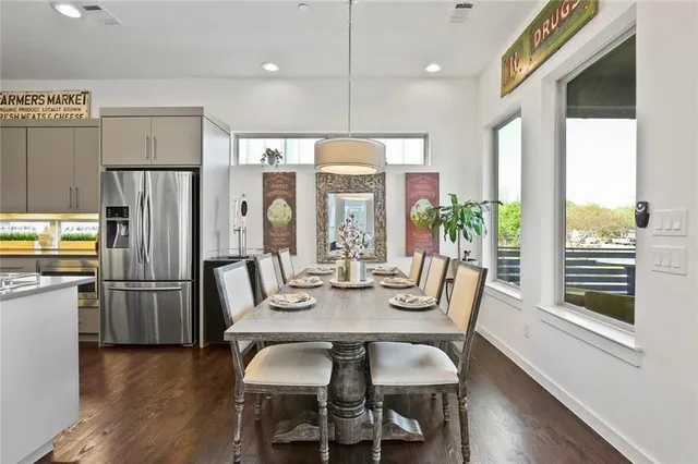 $4,600 | 1911 Summit Avenue, Unit 1, Dallas, TX 75206