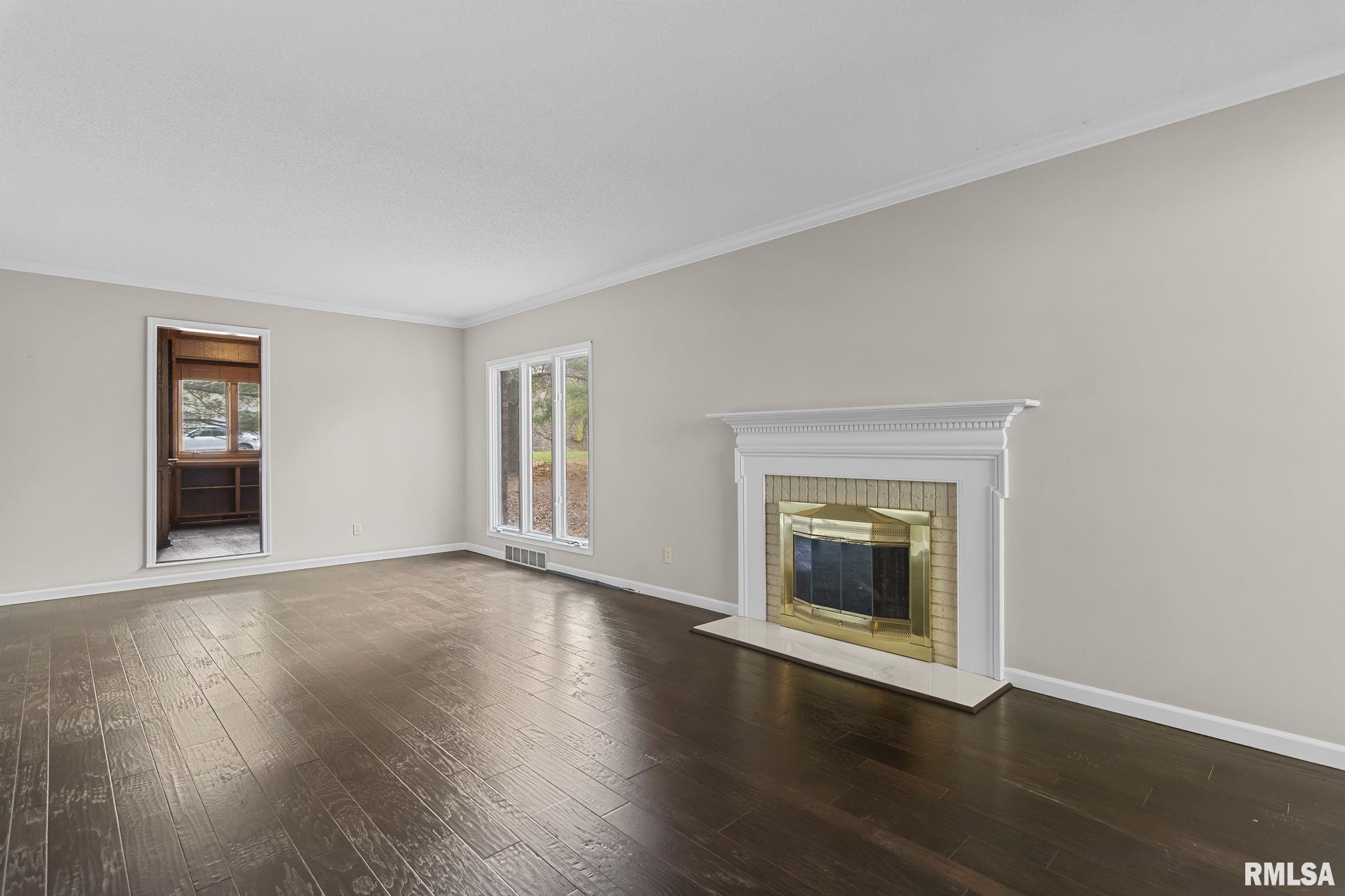 5 Woods End Lane Springfield, IL 62711 - Photo 13 of 60
