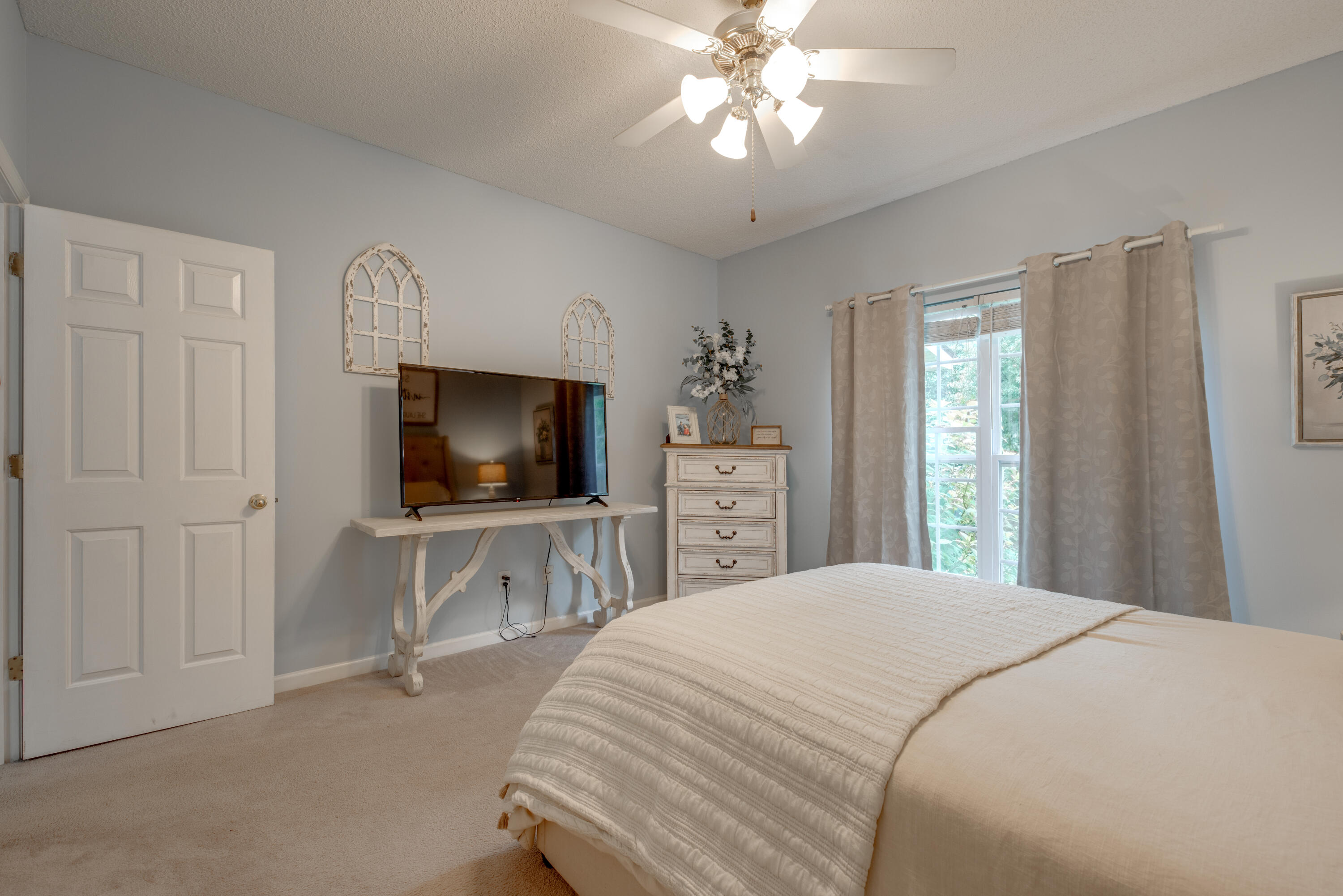 2091 Paris Metz Road Chattanooga, TN 37421 - Photo 29 of 40 Bedroom 2