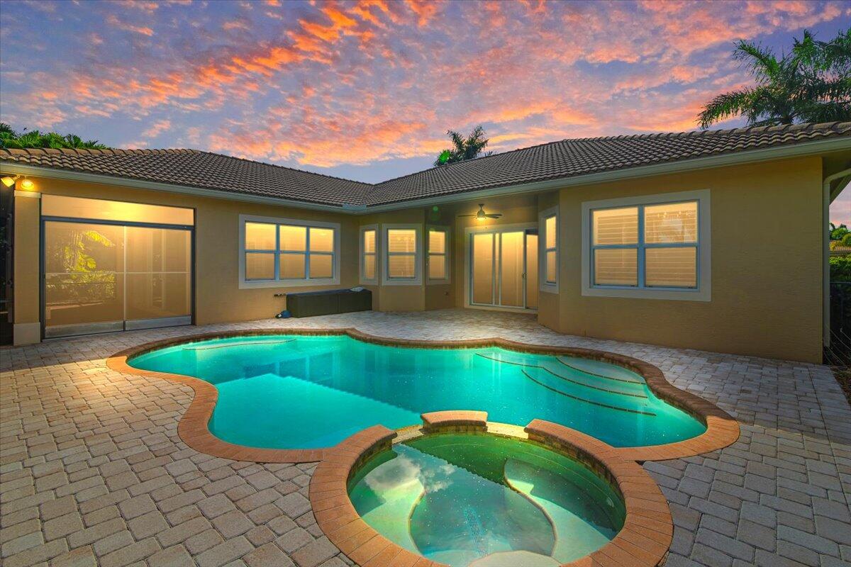 7536 Southeast Laque Circle Stuart, FL 34997 - Photo 2 of 46 2 - Pool @Twilight