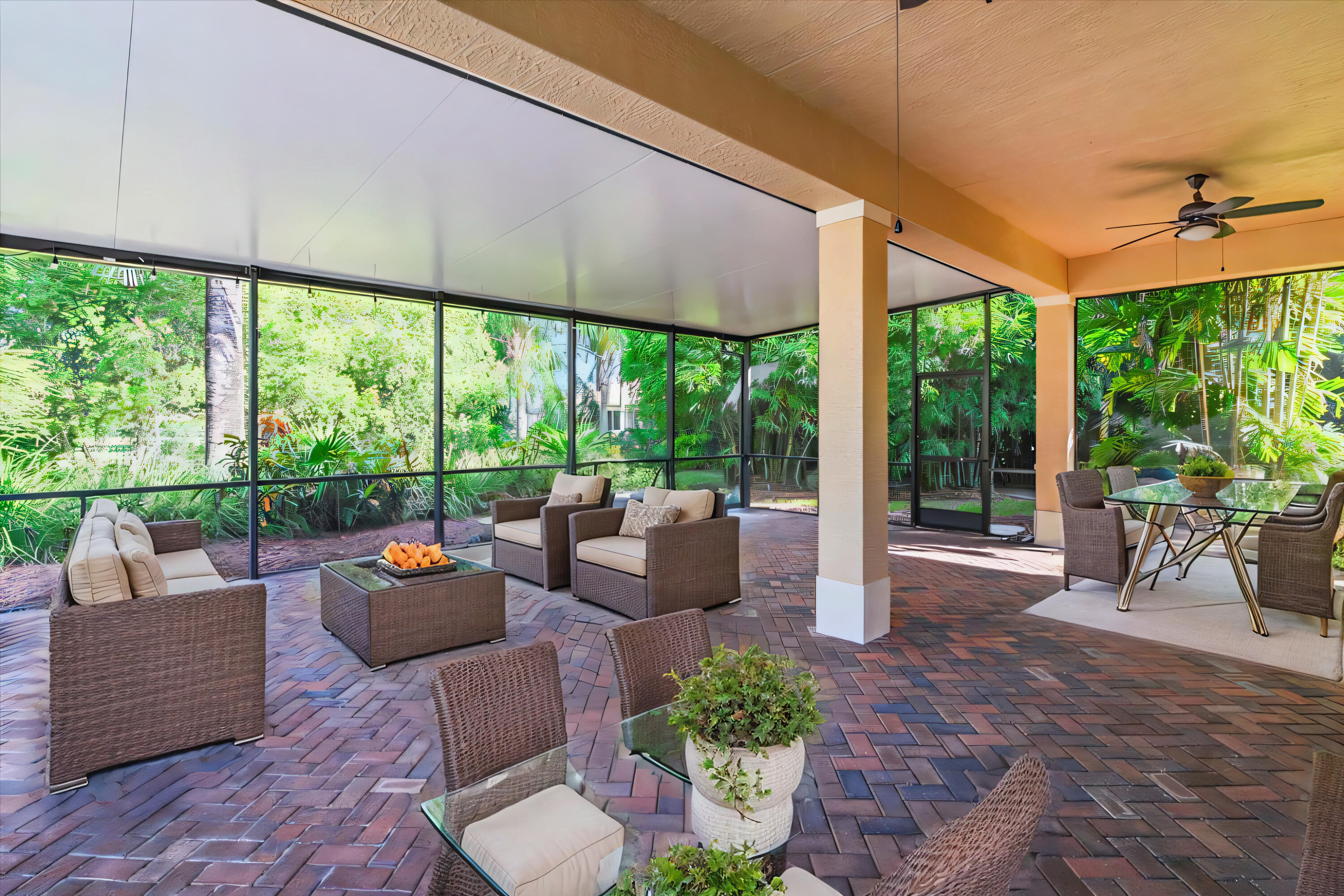 7536 Southeast Laque Circle Stuart, FL 34997 - Photo 22 of 46 Patio Right