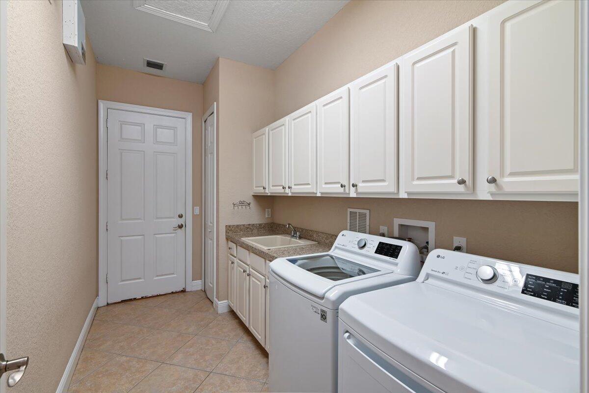 7536 Southeast Laque Circle Stuart, FL 34997 - Photo 44 of 46 Laundry Room