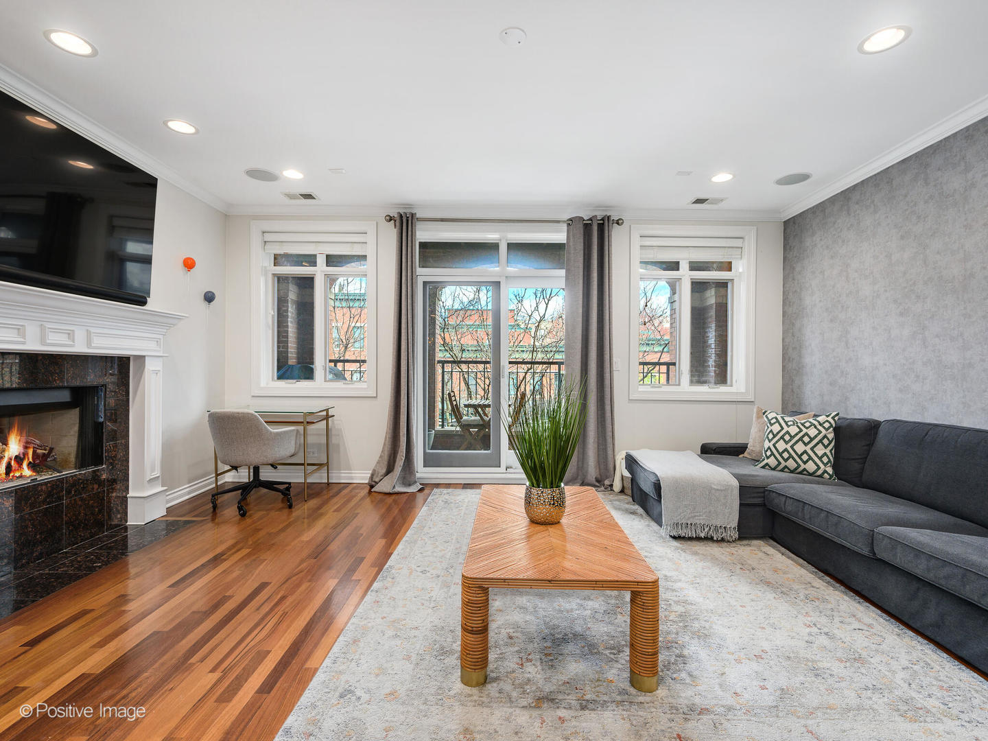 1033 West Monroe Street, Unit 3 Chicago, IL 60607 - Photo 5 of 18 Gallery Image 5