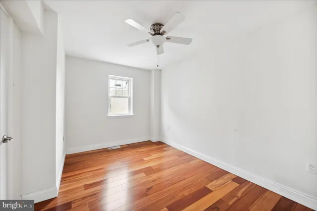 $2,600 | 910 Fitzwater Street, Philadelphia, PA 19147