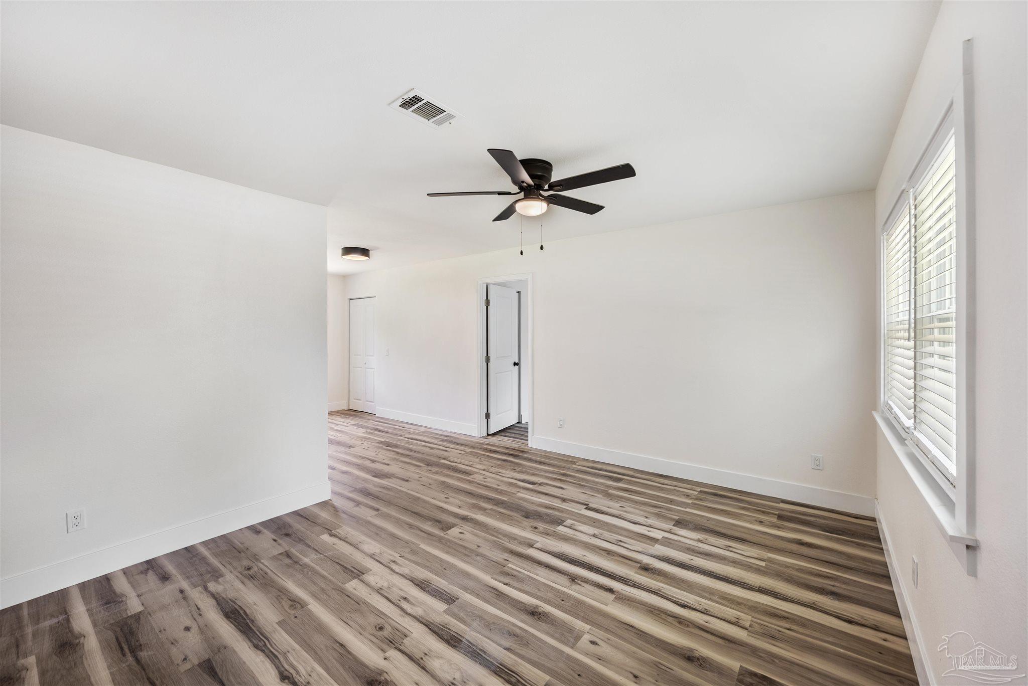 7328 Sachem Road Pensacola, FL 32506 - Photo 8 of 36 Gallery Image 8